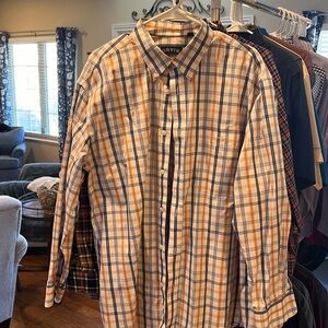 Orvis men’s button down xl great condition